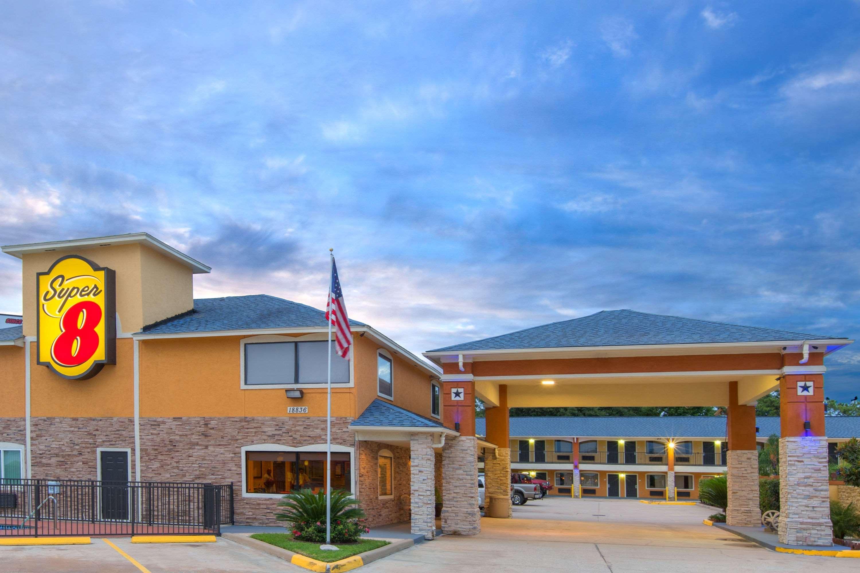 Super 8 By Wyndham Houston/Willowbrook Hwy 249 Esterno foto