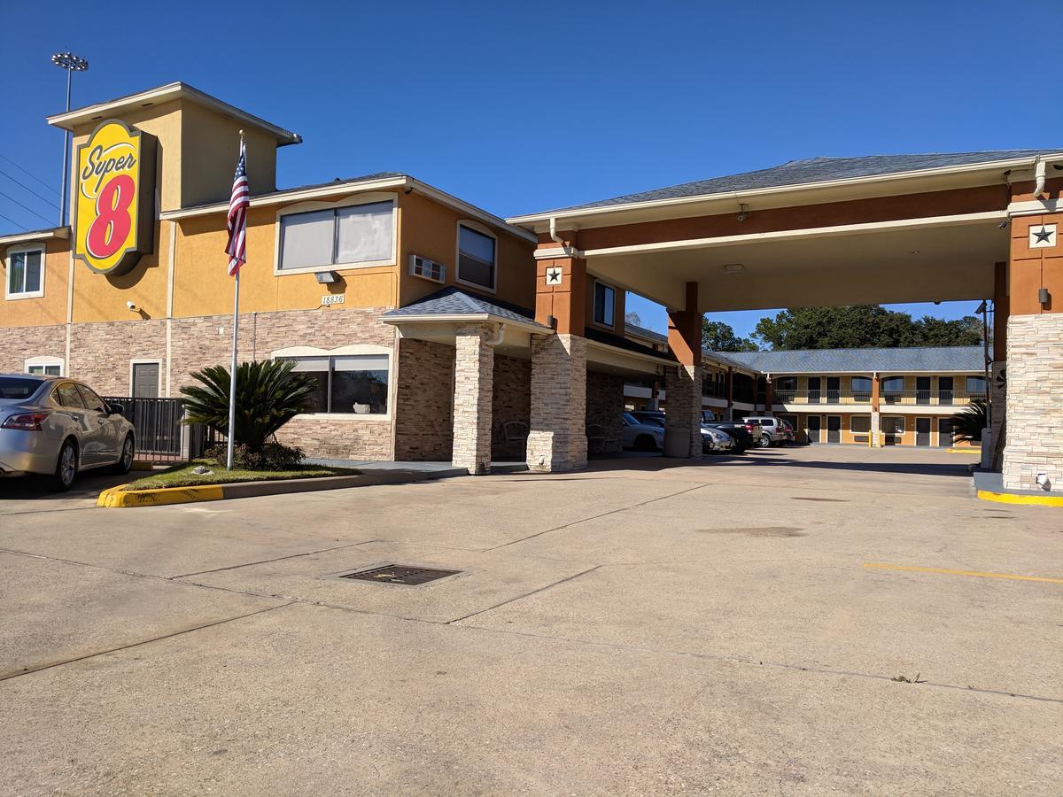 Super 8 By Wyndham Houston/Willowbrook Hwy 249 Esterno foto